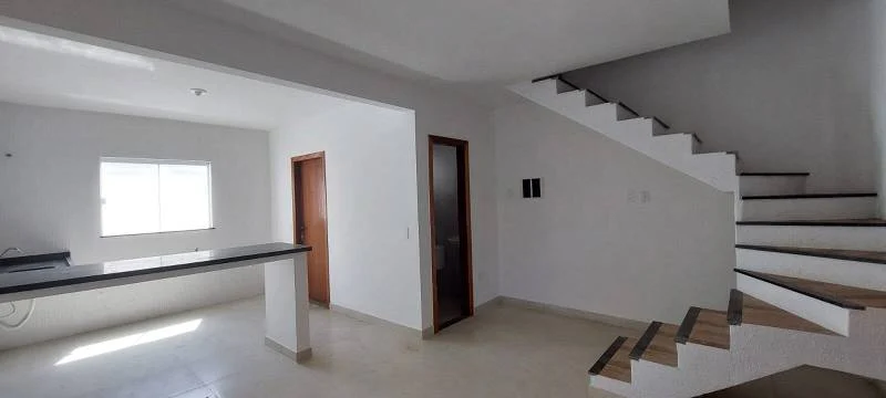 Casa de Condomínio com 2 Quartos à venda, 110m² – Monte Alto